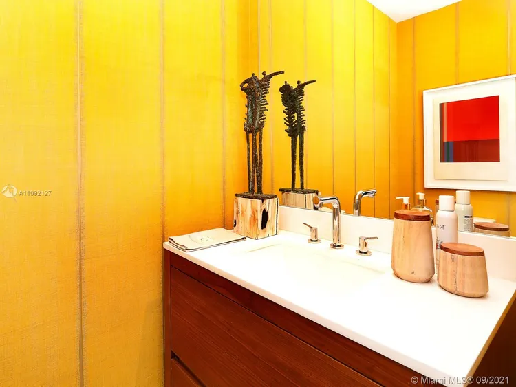 The Fairchild #502 image #11