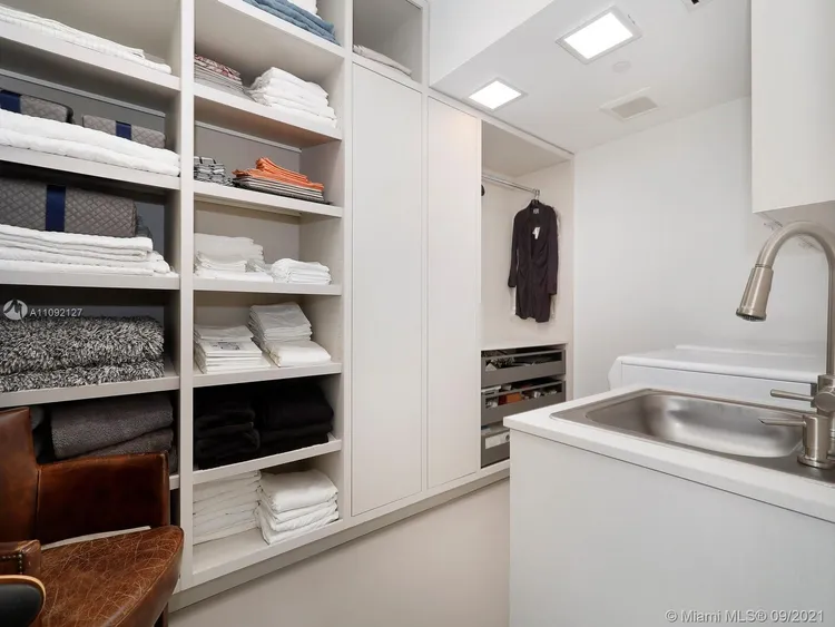 The Fairchild #502 image #22