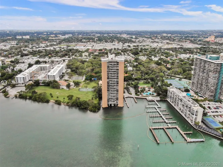 Palm Bay Towers #23N image #20