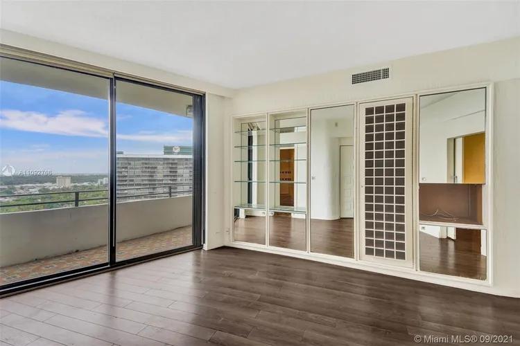 Palm Bay Towers #23N image #25