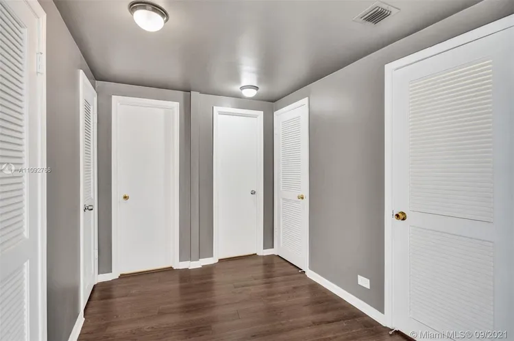 Palm Bay Towers #23N image #44