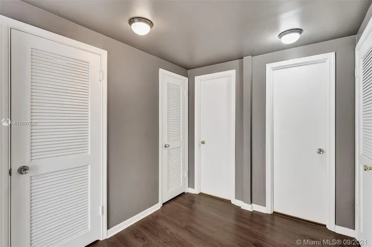 Palm Bay Towers #23N image #45