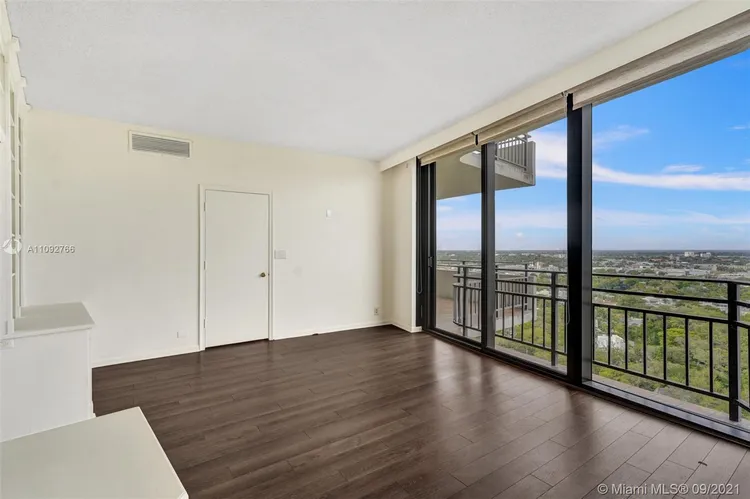 Palm Bay Towers #23N image #53