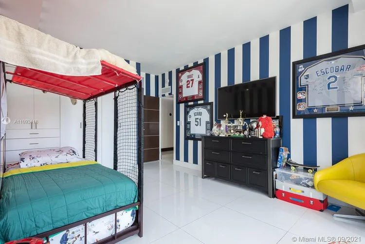 Royal Embassy #16-G-H image #7