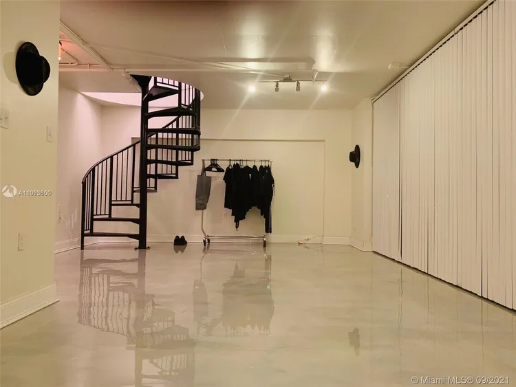 The Lofts at Hollywood Station #105 image #21