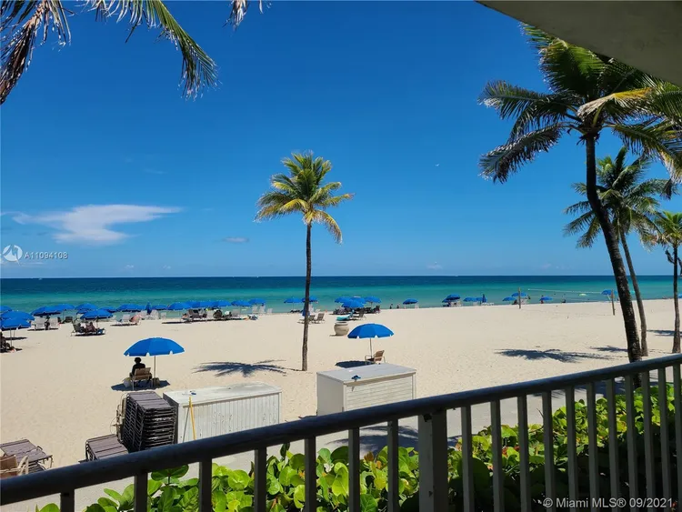 Valencia at Quadomain #503 image #21