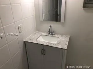 Valencia at Quadomain #503 image #29