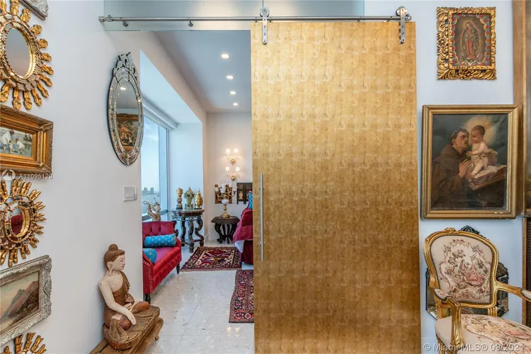 The Four Seasons Residences #45D image #11