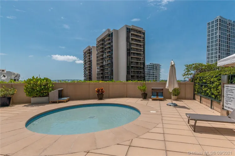 The Four Seasons Residences #45D image #28