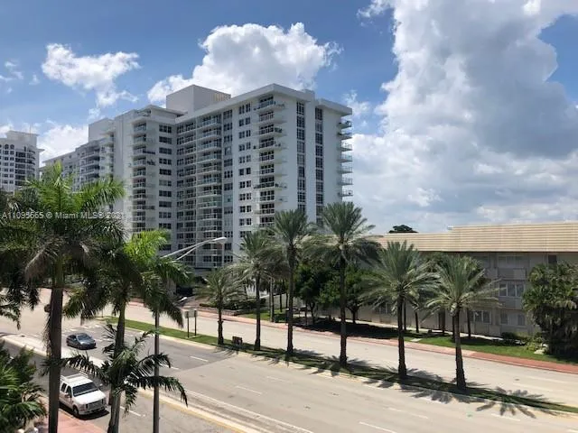 Corinthian Condo #4A image #13