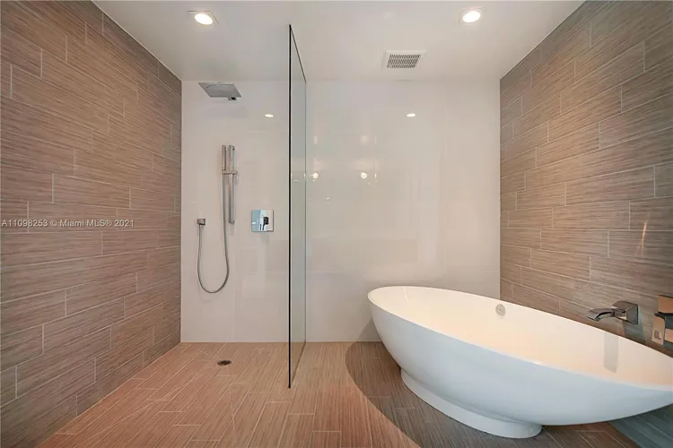 Parque Towers #5-1904 image #16