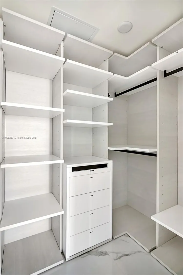 Parque Towers #5-1904 image #8