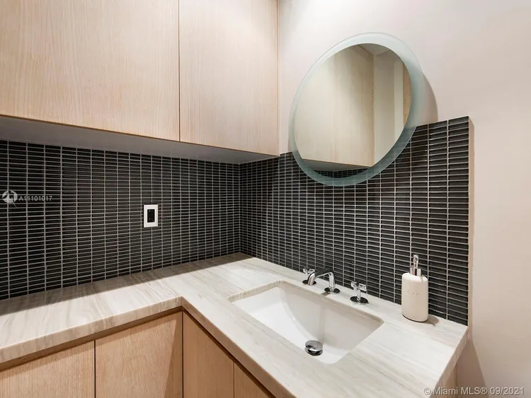 Continuum I South #3407 image #20