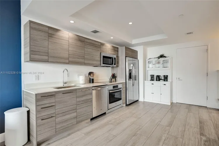 Hyde Midtown #2906 image #10