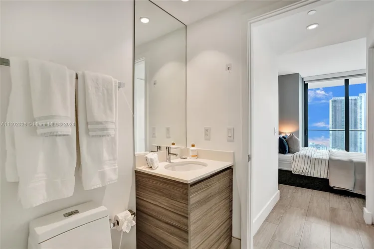 Hyde Midtown #2906 image #25