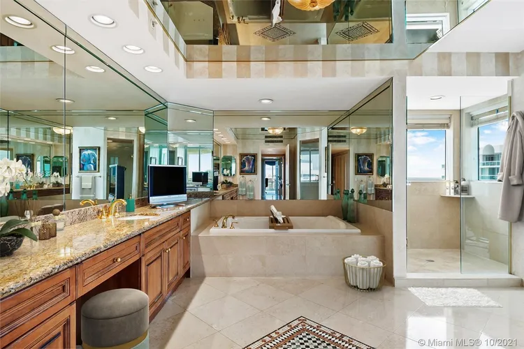 Oceania IV #PH46 image #13