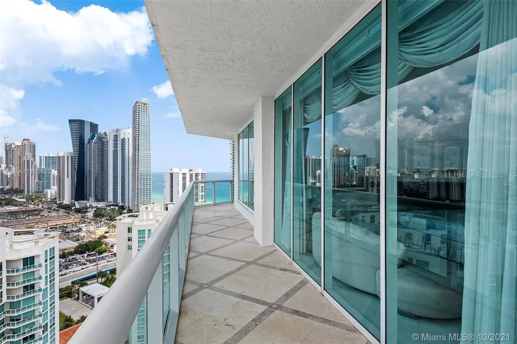 Oceania IV #PH46 image #33