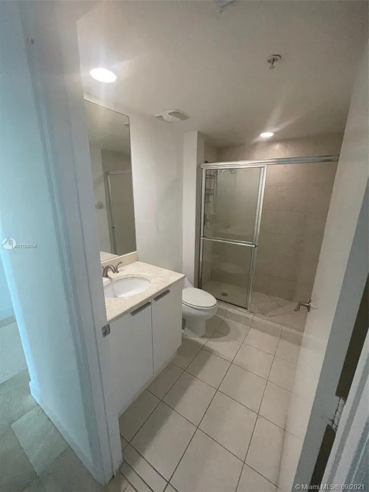 One Fifty One At Biscayne #704 image #18