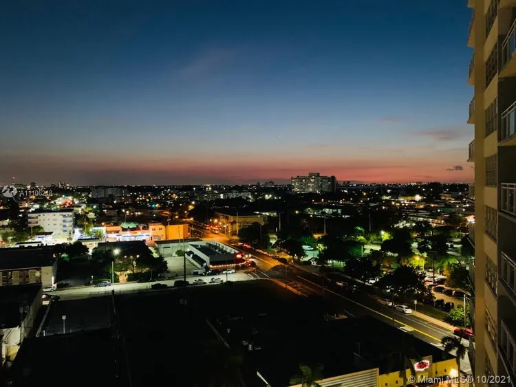 Burleigh House #1121 image #19