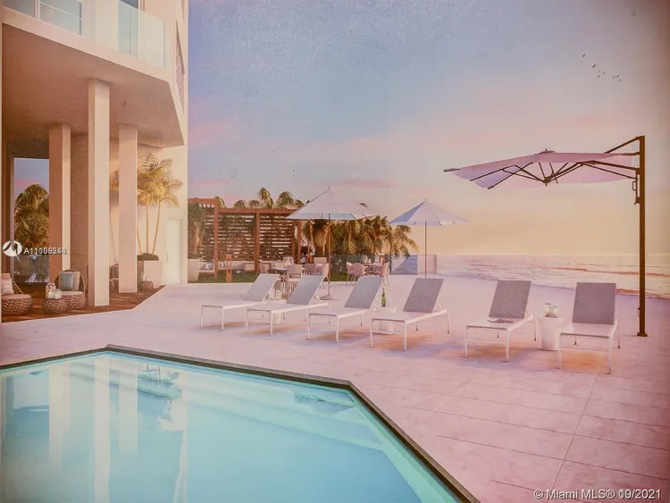 Burleigh House #1121 image #21