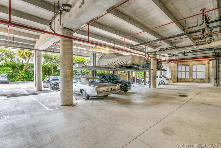 Parc Lofts #502 image #7