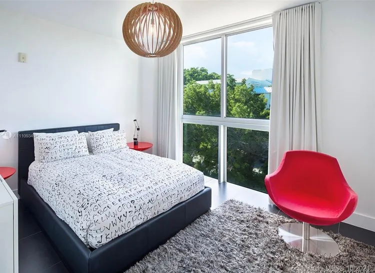 IOS on the Bay #405 image #13