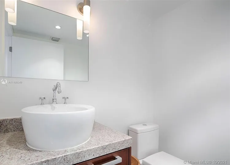 IOS on the Bay #405 image #18