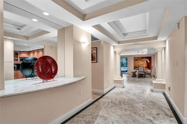 Key Colony IV Botanica #175 image #13