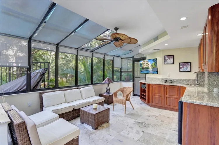 Key Colony IV Botanica #175 image #15