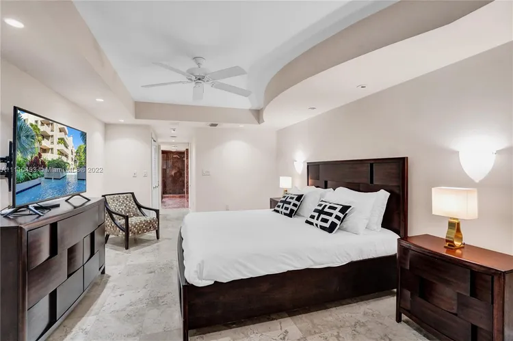 Key Colony IV Botanica #175 image #8