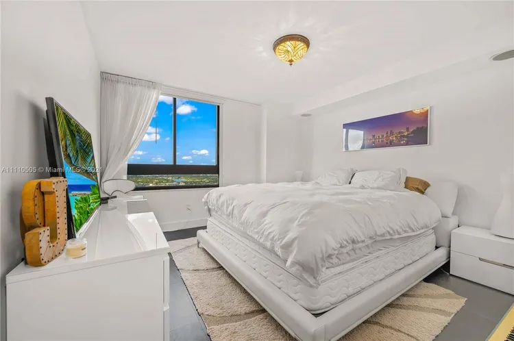 Waverly #3401 image #21