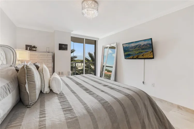 Mirage #5E image #22