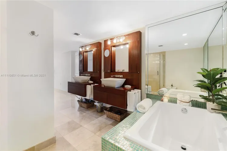 Mirage #5E image #27