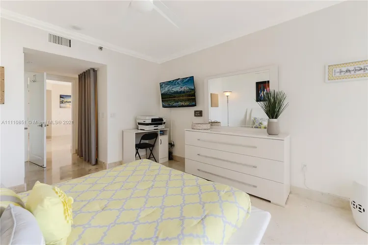 Mirage #5E image #34