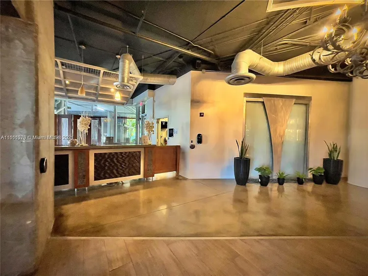 Neo Lofts #1612 image #13