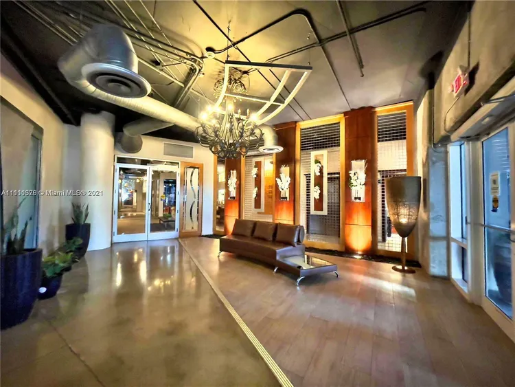 Neo Lofts #1612 image #14