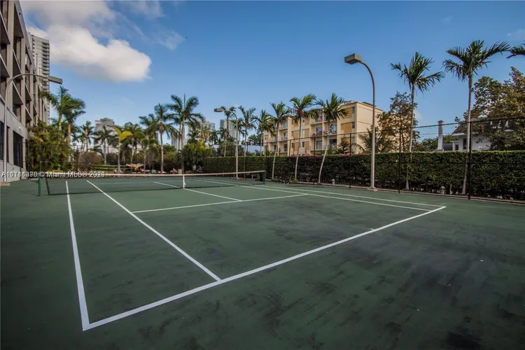 Neo Lofts #1612 image #26