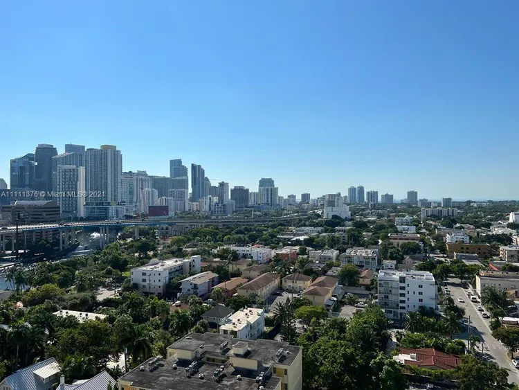 Neo Lofts #1612 image #28