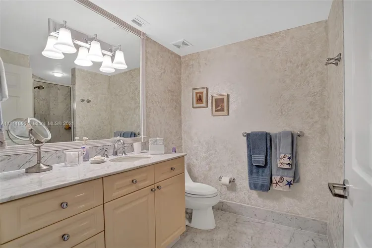 L'Hermitage North Tower #2309 image #20