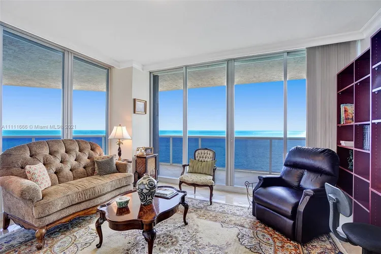 L'Hermitage North Tower #2309 image #24