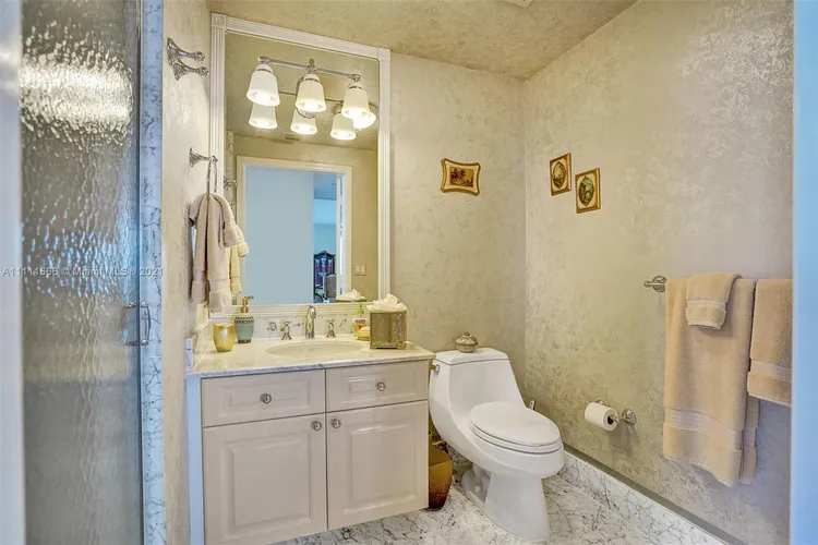 L'Hermitage North Tower #2309 image #25