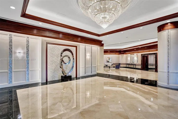 L'Hermitage North Tower #2309 image #28