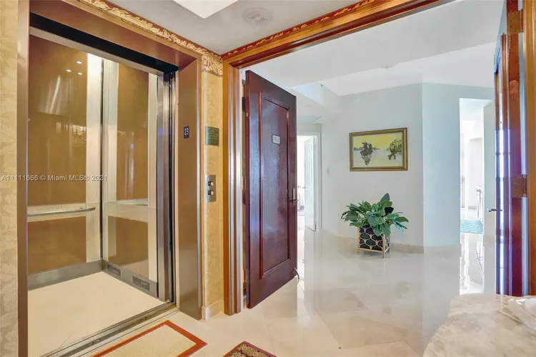 L'Hermitage North Tower #2309 image #7