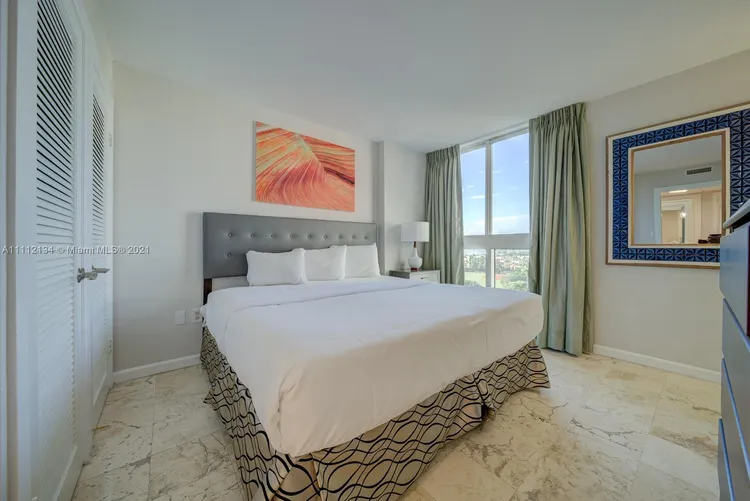 The Mutiny #910 image #16