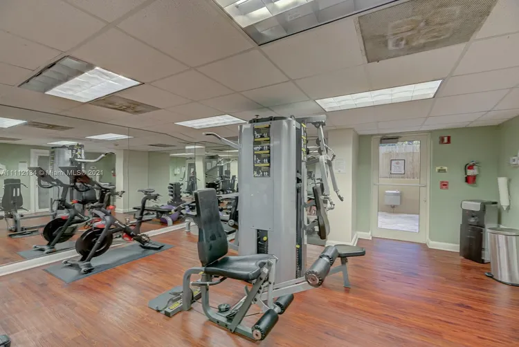 The Mutiny #910 image #24