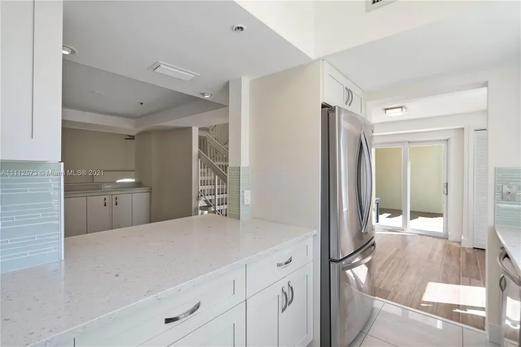 Courts at South Beach #10020 image #12