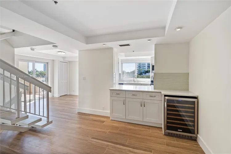 Courts at South Beach #10020 image #13