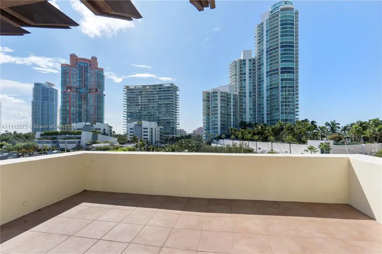 Courts at South Beach #10020 image #29