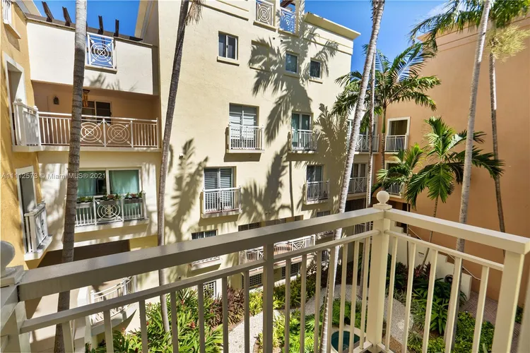 Courts at South Beach #10020 image #30