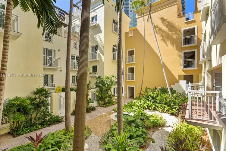 Courts at South Beach #10020 image #31